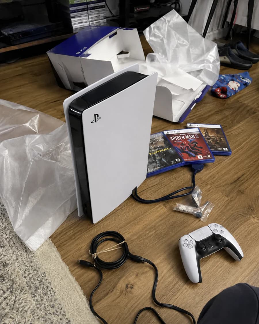 Photo shared by solbyr… with their review